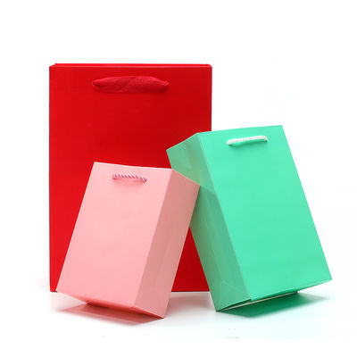 Chico Macarón de color de cartón Bolsa de regalo