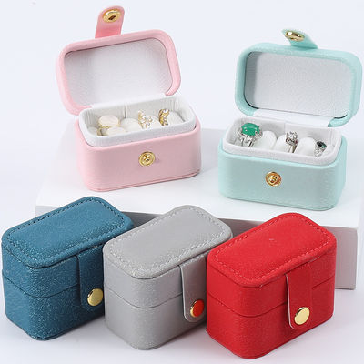 comprar Mini Pu de cuero de oreja de rodillo de anillo de almacenamiento caja de joyería con botón de cierre online manufacture