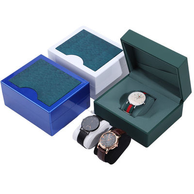 Caja de plástico de relojes de embalaje con un estilo de cuero.