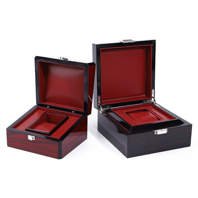 Exquisita caja de relojes de lujo de madera brillante