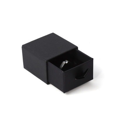 Fabricación al por mayor Eco amigable regalo de lujo Caja de joyería Personalizado logotipo personalizado Anillo Collar de oreja Brazalete Embalaje Papel de cartón negro Caja de joyería