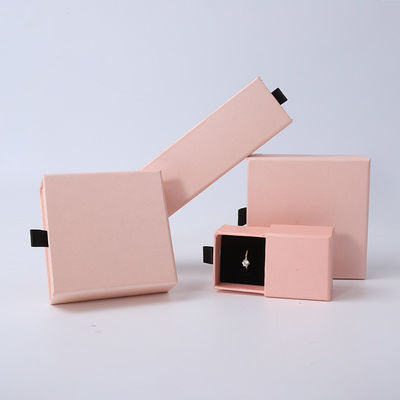 comprar Fabricación al por mayor Eco amigable regalo de alta calidad Caja de joyería personalizado anillo personalizado collar de orejas brazalete embalaje cartón rosa Papel cajón de joyería caja con logotipo online manufacture