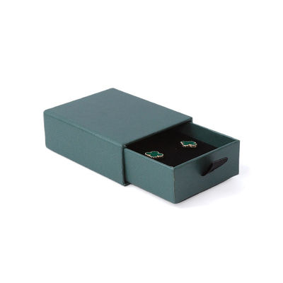 Fabricación al por mayor Eco amigable regalo de alta calidad Caja de joyería personalizado anillo personalizado collar de orejas brazalete embalaje cartón verde Papel cajón de joyería caja con logotipo