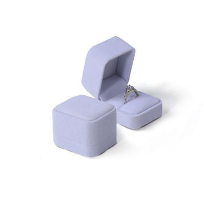 Caja de anillo doble única de joyería de terciopelo blanco personalizado de anillo de compromiso