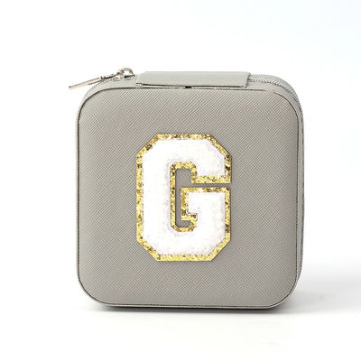 comprar Pequeño organizador de joyas de cuero gris caja de almacenamiento de joyas de viaje online manufacture