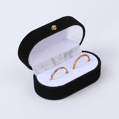 Envasado de joyas de terciopelo negro personalizado Engaño de boda Anillo doble Caja de joyas de lujo