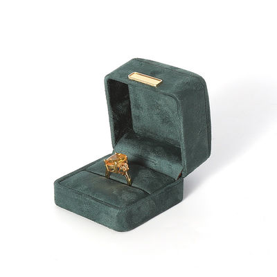 Fabricación al por mayor Caja de joyería de lujo personalizada de alta gama Collar Brazalete Aretes Anillo conjunto de joyas Embalaje Veludo verde oscuro Caja de joyas con logotipo
