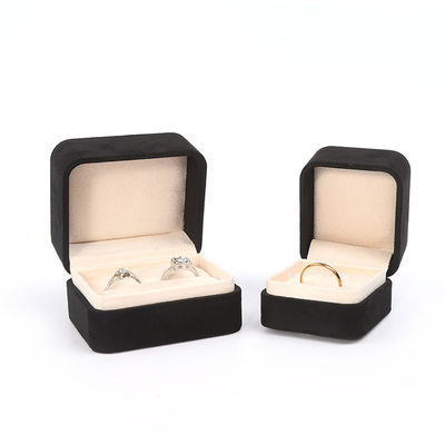 Venta al por mayor de joyas de alta gama embalaje caja de anillos logotipo personalizado embalaje de joyas de lujo matrimonio doble compromiso caja de anillo de terciopelo