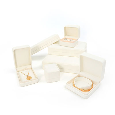Caja de joyería de cuero blanco gran conjunto de joyas embalaje con logotipo personalizado