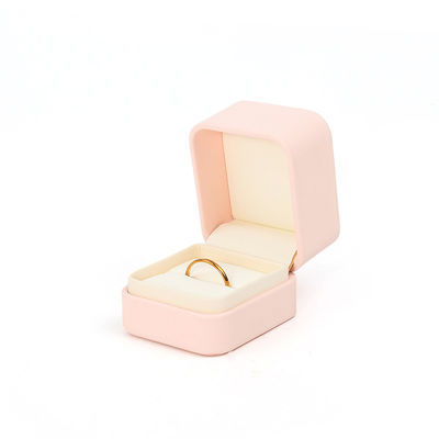Caja de joyería de cuero rosa de calidad personalizada para almacenamiento de anillos