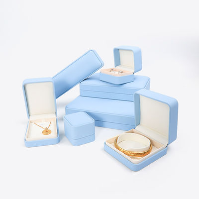 Caja de joyas de cuero azul claro para joyas grandes Conjunto de collar Brazalete de orejas Anillo de embalaje