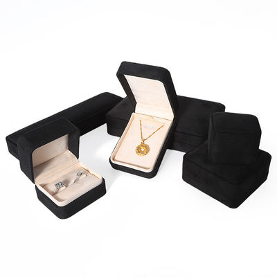 Juego de joyas grande de alta gama, collar, pulsera, aretes, anillo, embalaje, caja de joyería cuadrada de terciopelo negro hecha a mano con logotipo
