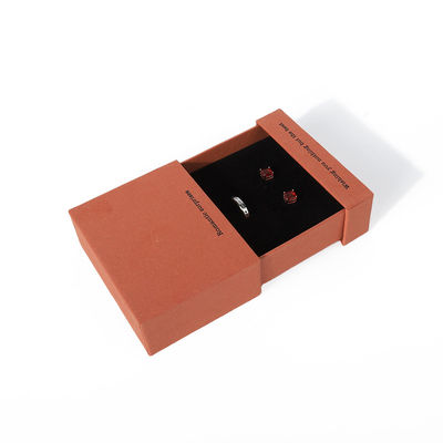 China fabricación al por mayor de alta calidad Caja de collar, pendientes, pulsera y anillo. Embalaje de joyería personalizado, ecológico, de cartón, papel, naranja, caja de joyería con cajón y logotipo.