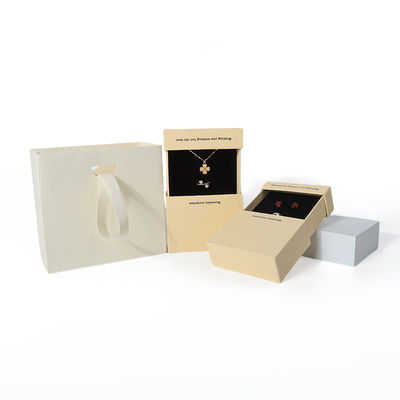 China fabricación al por mayor de alta calidad collar Orecillos Brazalete caja de anillos embalaje de joyas personalizado personalizado cartón ecológico Papel cartón amarillo cajón caja de joyas con logotipo