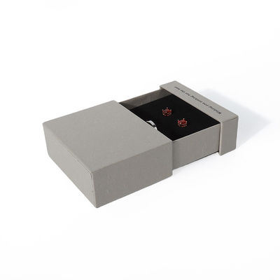 China fabricación al por mayor de alta calidad Caja de collar, pendientes, pulsera y anillo. Embalaje de joyería personalizado, ecológico, de cartón, papel gris, caja de joyería con cajón y logotipo.