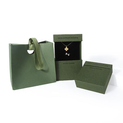 China fabricación al por mayor de alta calidad collar Orecillos Brazalete caja de anillo Embalaje de joyas personalizado Custom Eco Friendly cartón Papel verde cajón caja de joyas con logotipo