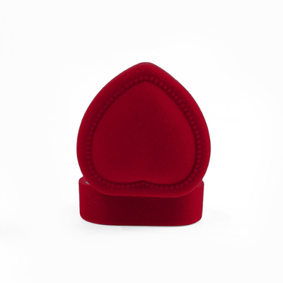caja de anillos de joyería roja de terciopelo para el día de San Valentín