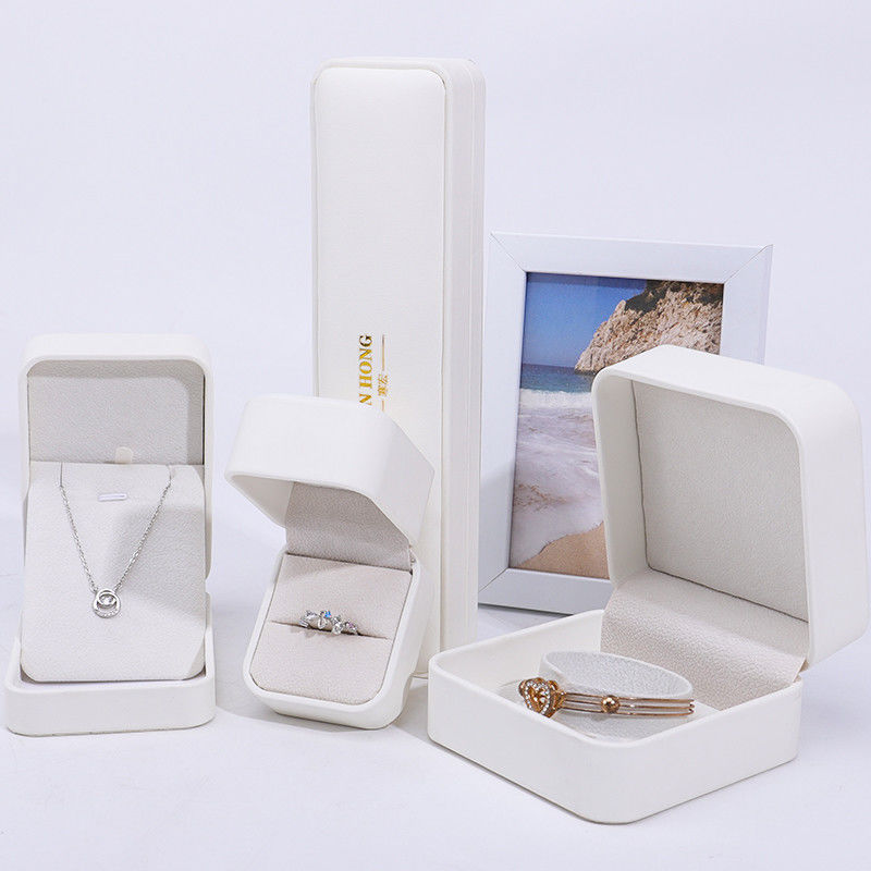 Caja de joyería de cuero de PU blanco, caja de joyería de cuero para anillo de la pulsera del colgante