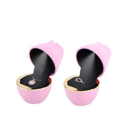 2022 Tamaño personalizado Caja de embalaje de joyas de luz LED para collar Brazalete de anillo rosa