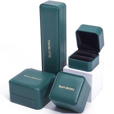 Caja de almacenamiento de joyas de cuero PU verde oscuro Caja de joyas de lujo personalizada