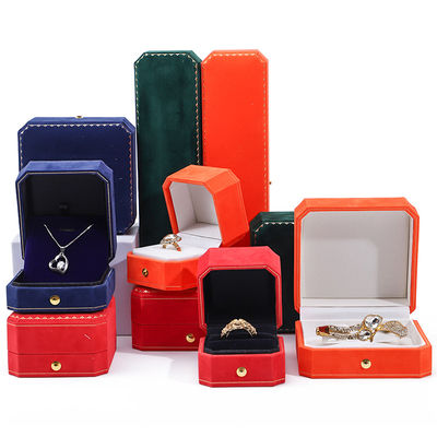 Logotipo personalizado Rectángulo de terciopelo de joyería caja para colgante pendientes brazalete collar anillo
