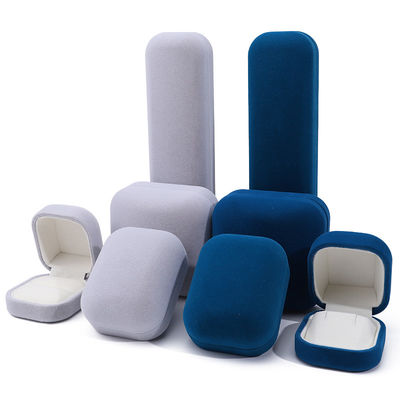Paquete de joyería Hanhong Caja de almacenamiento de plástico personalizada para pendientes collares y anillos