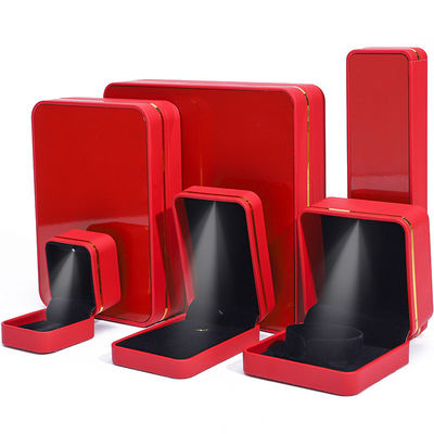 Rectángulo LED iluminado caja de joyería de cuero, caja de joyería personalizada mayorista