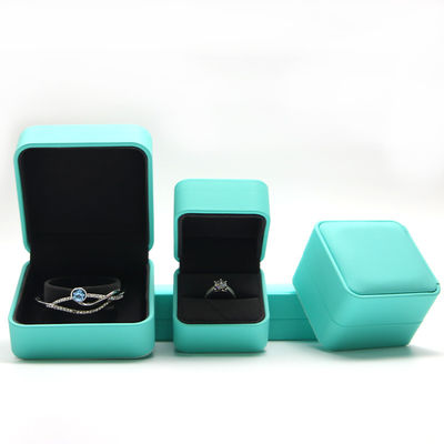 Caja de embalaje de joyería de cuero de PU de lujo con 6.5 * 6cm competitivo