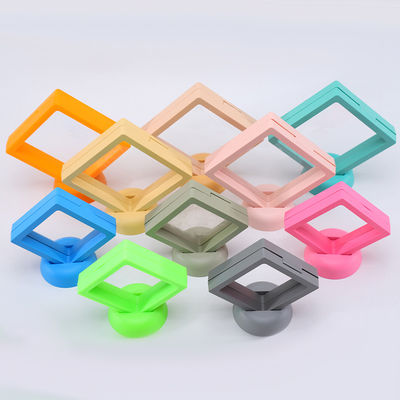 Cuadro de visualización de joyas de suspensión de varios colores con película PE transparente