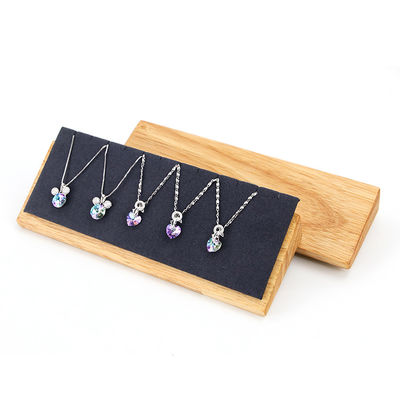 Placa de visualización de collares de cuello de madera con varias celdas