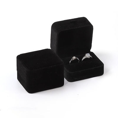 Bote de anillo de bodas de terciopelo negro personalizado doble ecológico